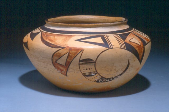 1993-06 Squat Jar – Sikyatki Revival “Style A” Design