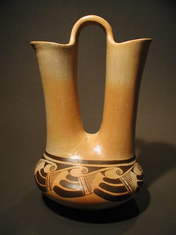1998-03 Wedding Vase