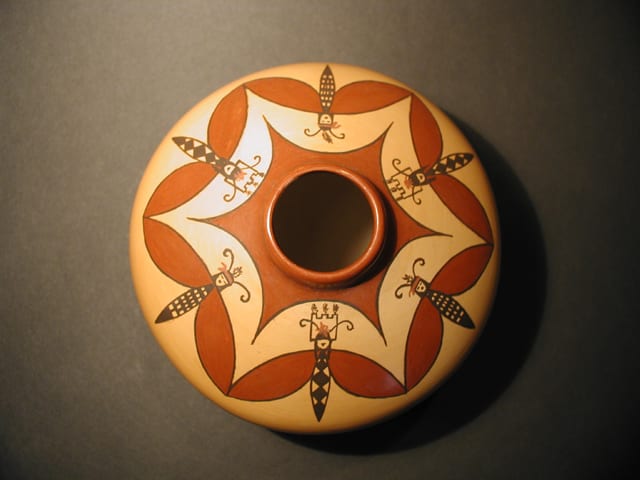 1999-05 Butterfly Dancer Pot