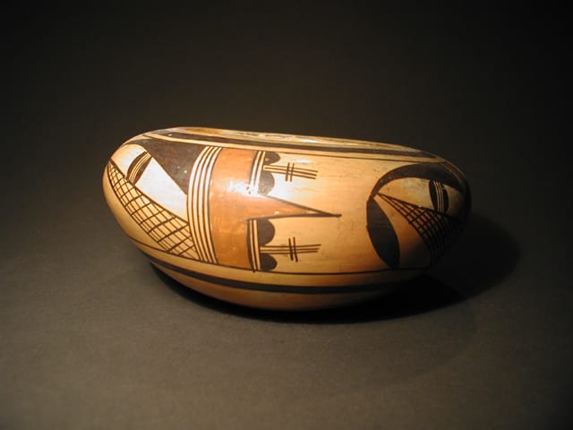 2000-03 Small Bowl with Clown-Face Design
