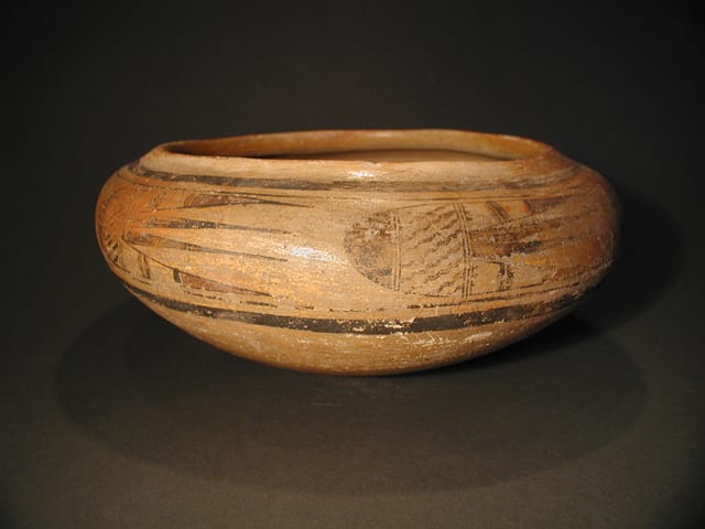 2002-11 Low Bowl – Eroded – with Simple Design and Rim Coil