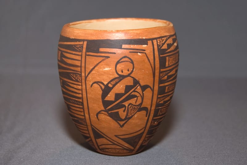 2010-07 Pot with Turtle and Lizard Advertising “Hopi Tribe – Old Orabi”