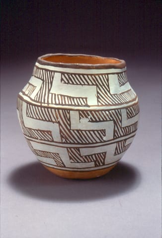 1981-01 Acoma Fine-Line Jar