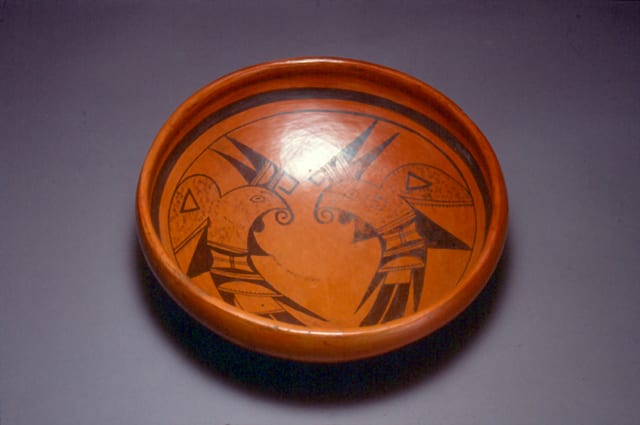 1988-01 Redware bowl with monochromatic man eagle design
