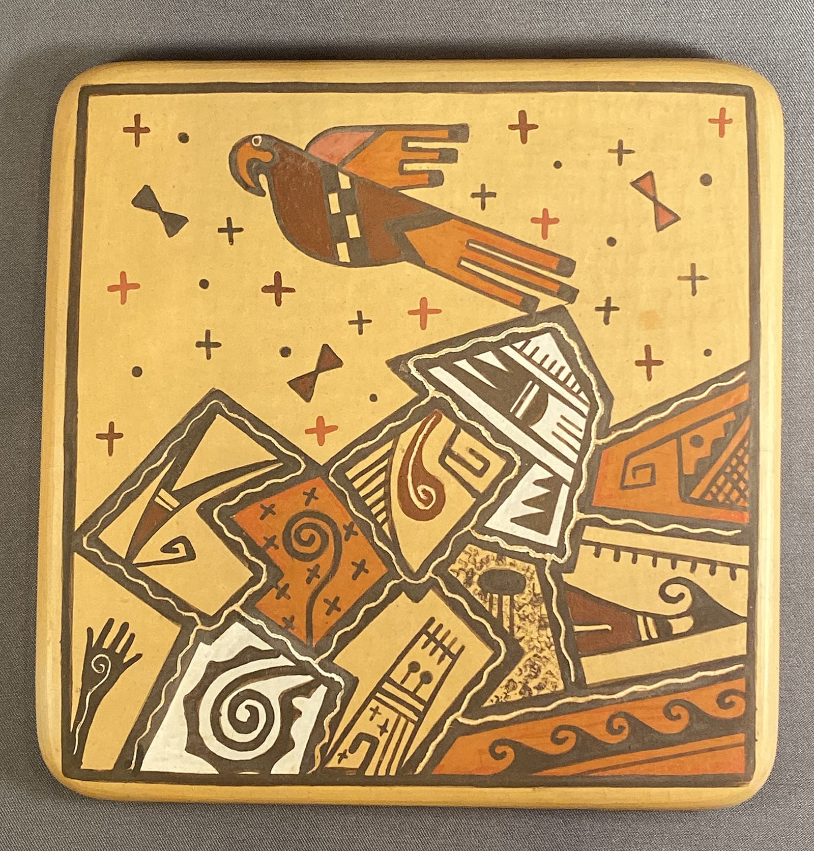2019-23  Tile with parrot and shard design