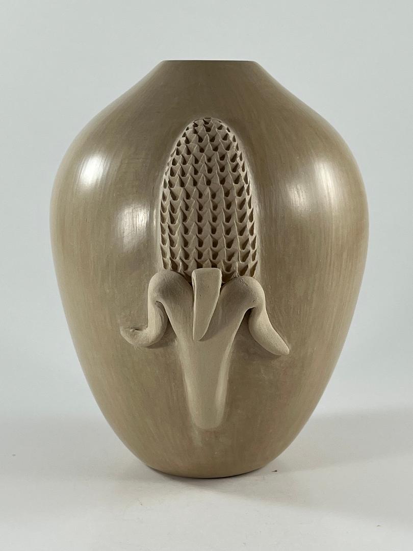 2021-03  Plainware vase with large corn appliqué